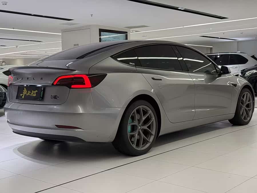 Tesla Model 3 2021 #12 Tesla Model 3 2021 صورة سيارة #12