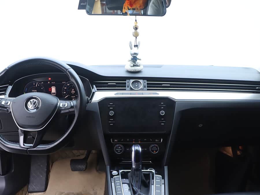 Volkswagen Variant New Energy 2019 صورة سيارة #12