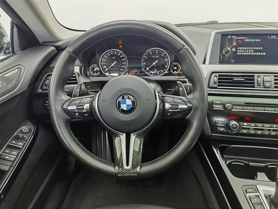 BMW 6 Series 2015 car image #12