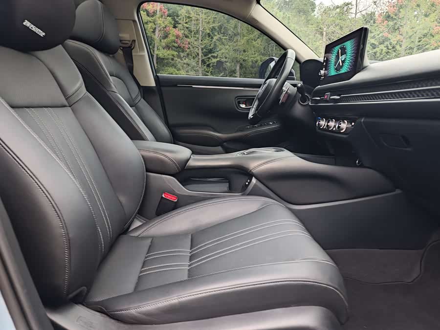 Honda ZR-V 2023 car image #12