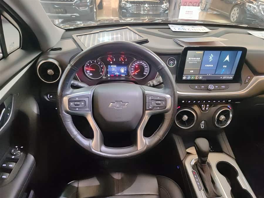 Chevrolet Blazer 2021 car image #12