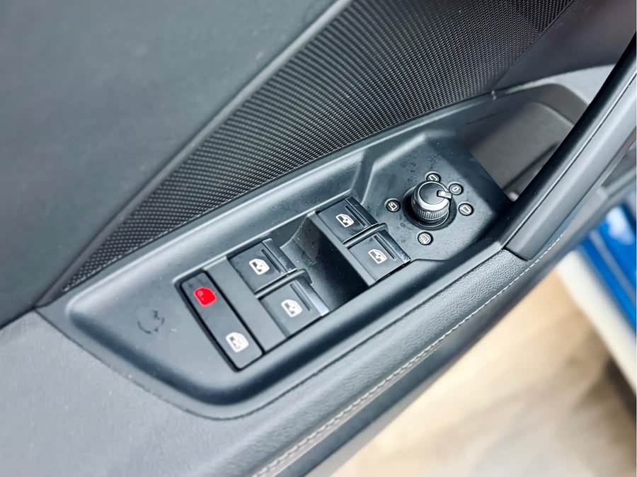 Audi A3 2021 car image #12
