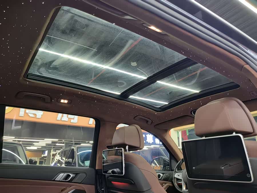 BMW X7 2020 immagine di auto #12