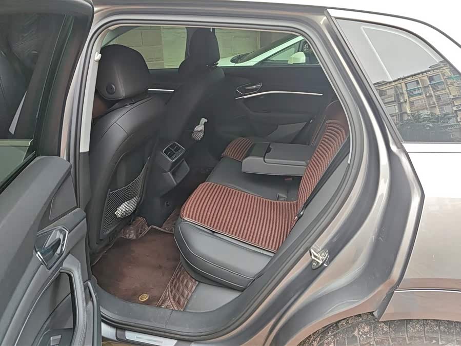 Audi e-tron (Imported) 2020 #12 Audi e-tron (Imported) 2020 car image #12