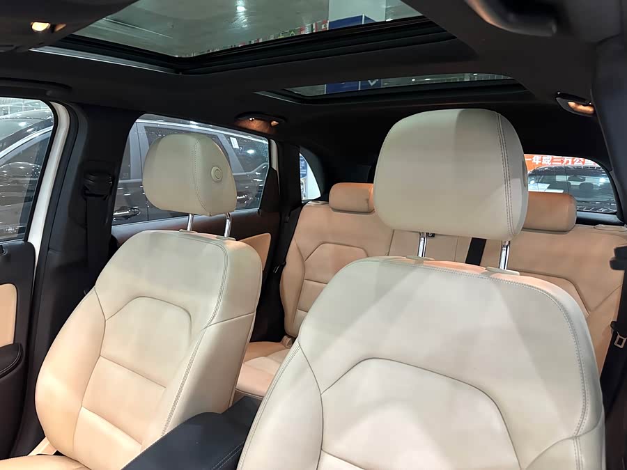 Mercedes-Benz B Class 2014 #12 Mercedes-Benz B Class 2014 car image #12