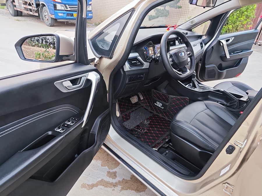 GEELY Vision X3 2020 car image #12