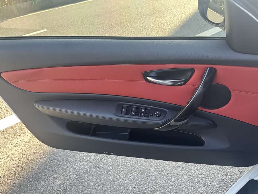 BMW 1 Series (Imported) 2012 car image #12