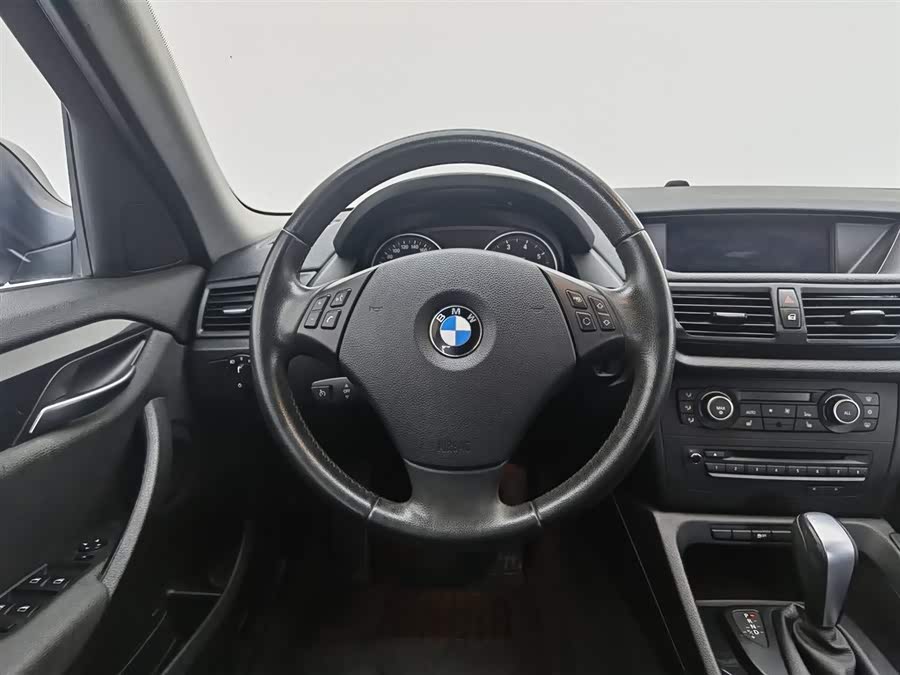 BMW X1 (Imported) 2012 #12 BMW X1 (Imported) 2012 صورة سيارة #12
