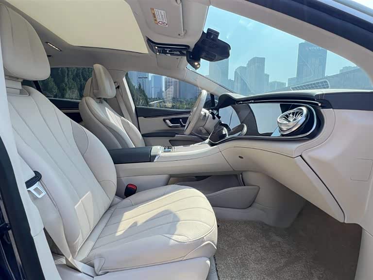 Mercedes-Benz EQS Class 2022 car image #12