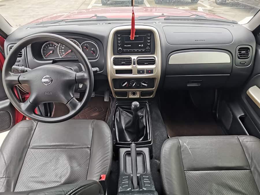 日产 日产帕拉丁 2014 汽车图片 #12