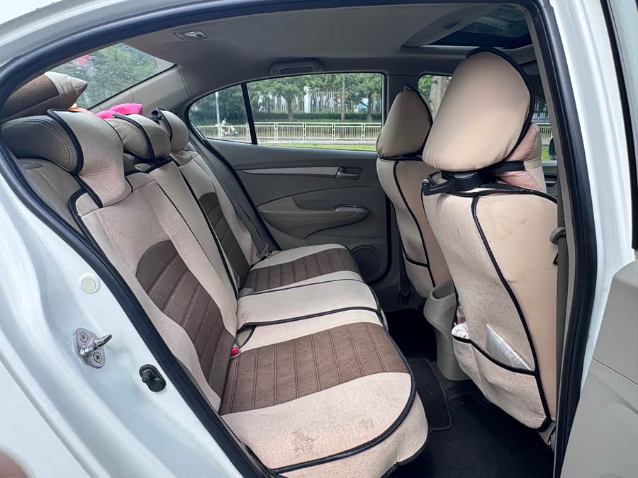 Honda City Classic 2013 #12 Honda City Classic 2013 car image #12