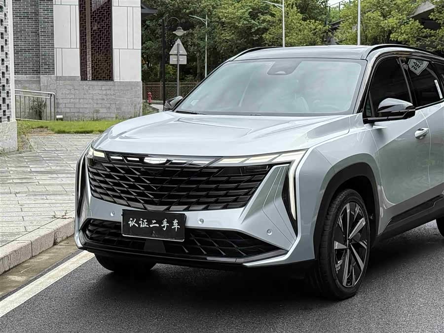 GEELY Boyue L 2023 car image #12