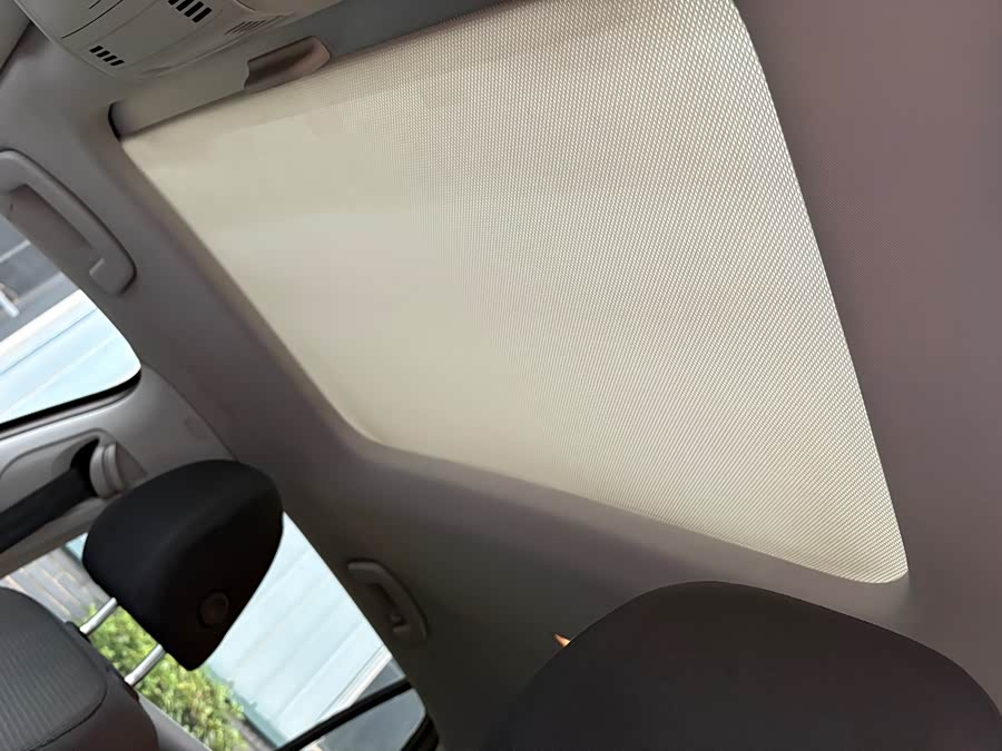 Volkswagen Golf 2016 car image #12