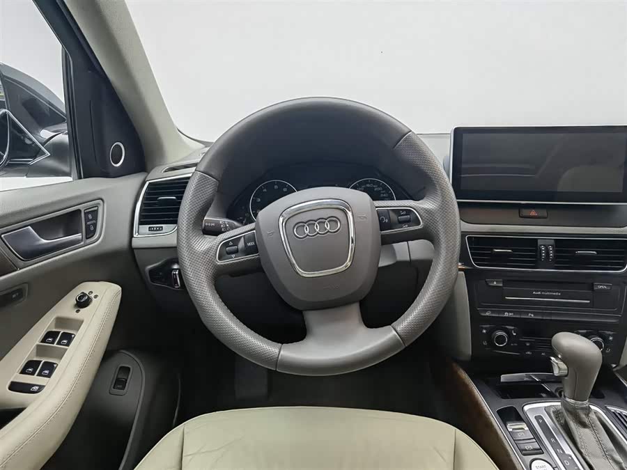 Audi Q5 (Imported) 2011 #12 Audi Q5 (Imported) 2011 car image #12