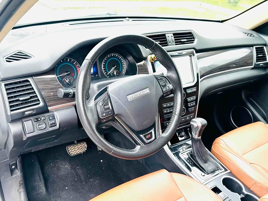 Haval H2 2016 #12 Haval H2 2016 car image #12