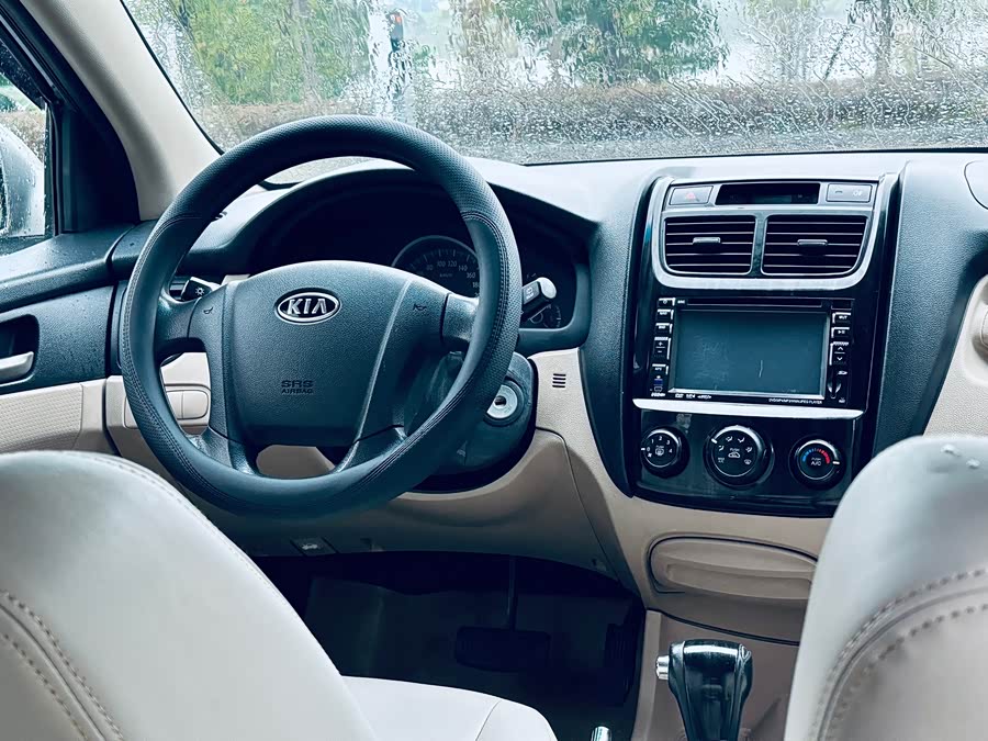 起亚 狮跑 2010 汽车图片 #12