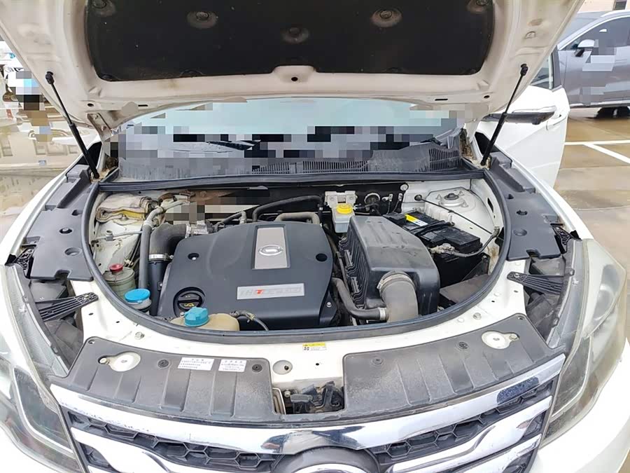 GAC Trumpchi GS5 Super 2015 #12 GAC Trumpchi GS5 Super 2015 car image #12