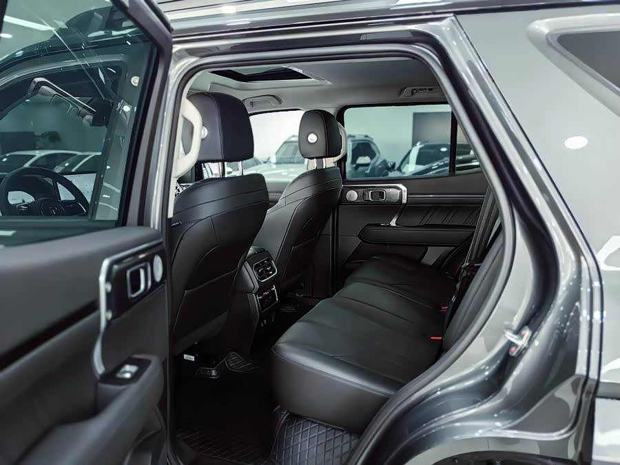 Tank 400 2024 #12 Tank 400 2024 imagen de coche #12