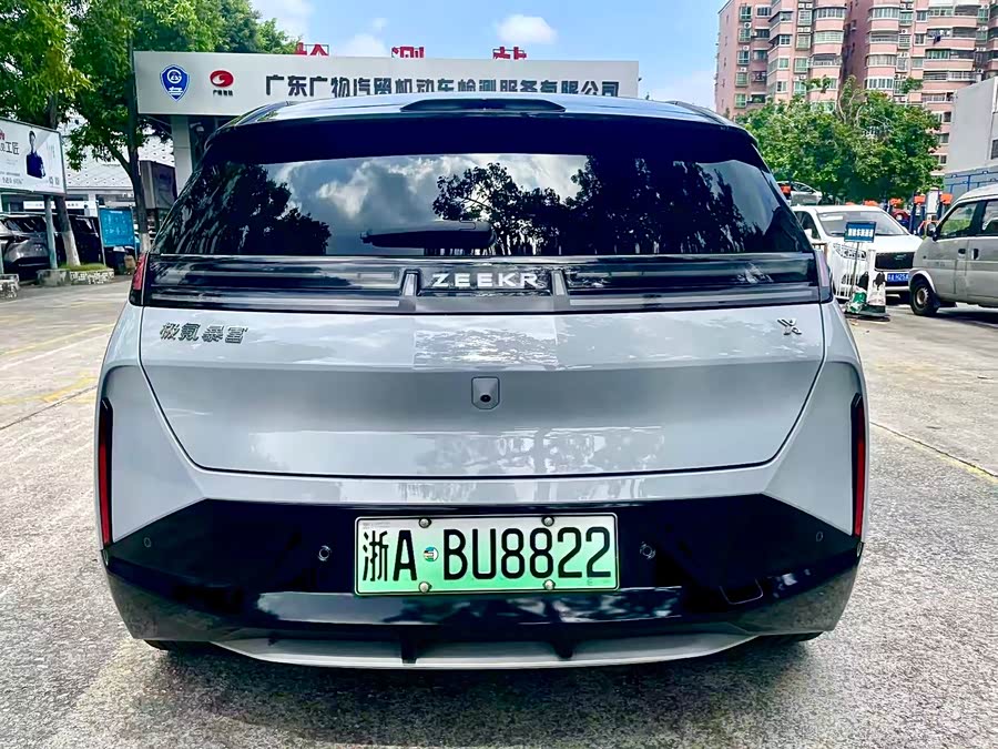 极氪 极氪X 2023 汽车图片 #12