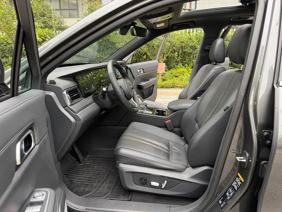 理想汽车 理想ONE 2021 汽车图片 #12