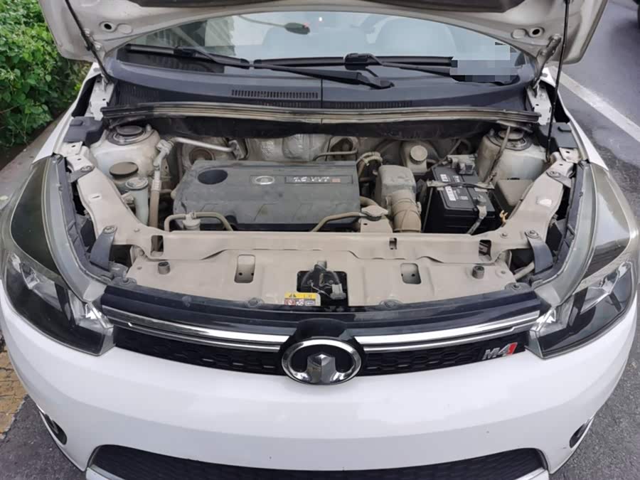 Great Wall M4 2013 car image #12