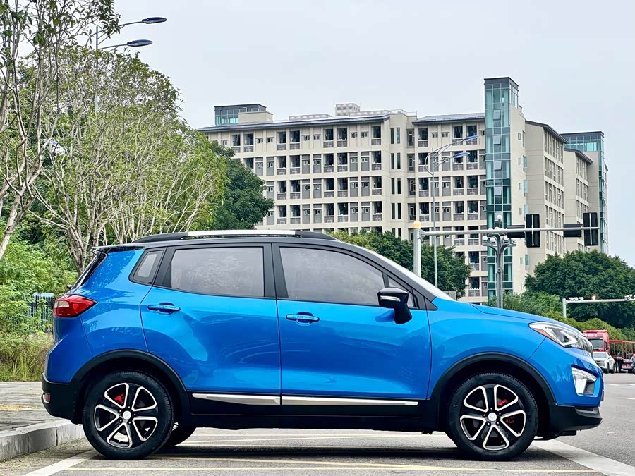 Changan CS15 2016 #12 Changan CS15 2016 صورة سيارة #12