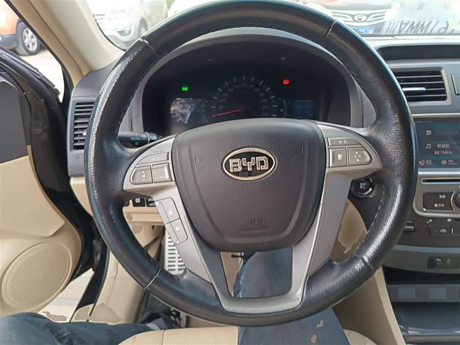 BYD G6 2013 #12 BYD G6 2013 immagine di auto #12