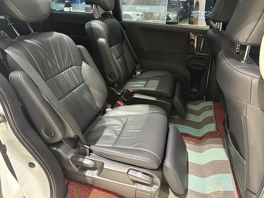 Honda Elysion 2016 car image #12