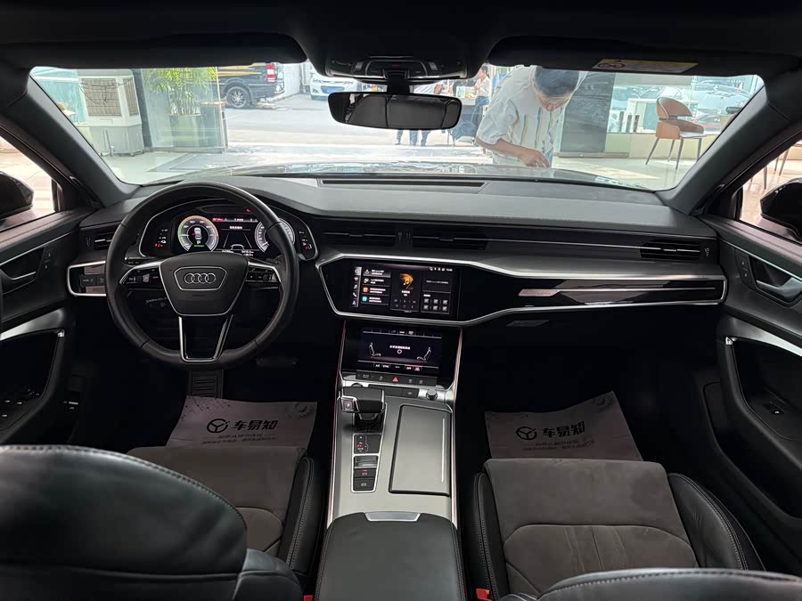 Audi A6L New Energy 2022 car image #12