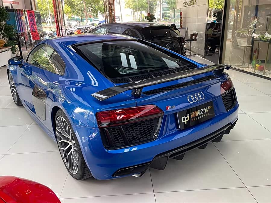 Audi R8 2017 #12 Audi R8 2017 car image #12