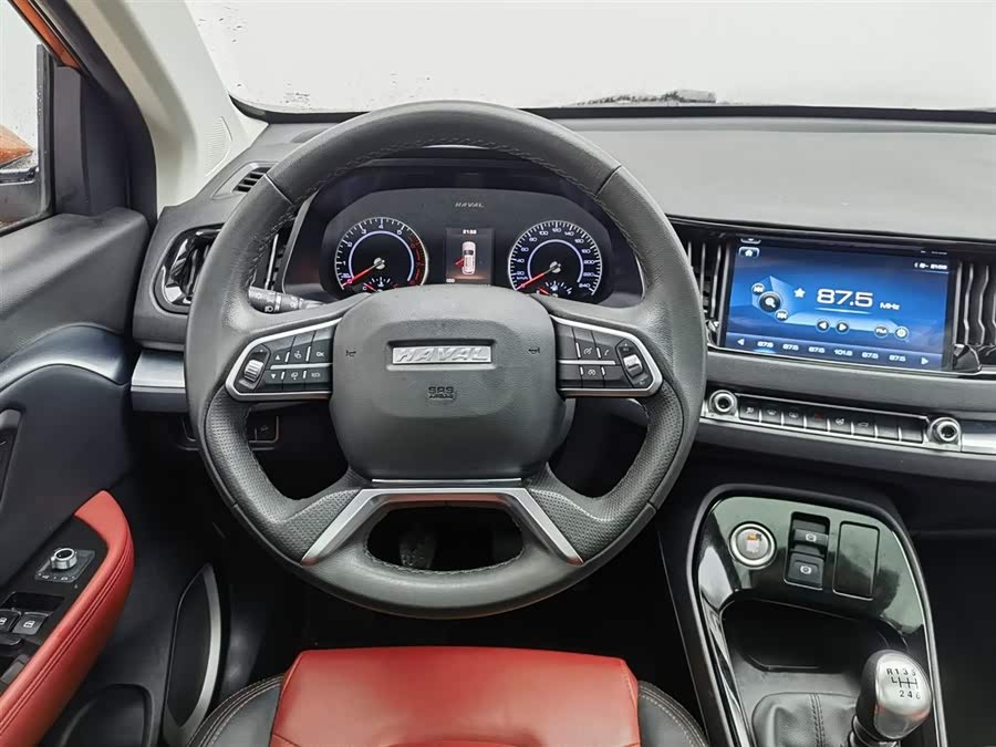 Haval H2s 2017 car image #12