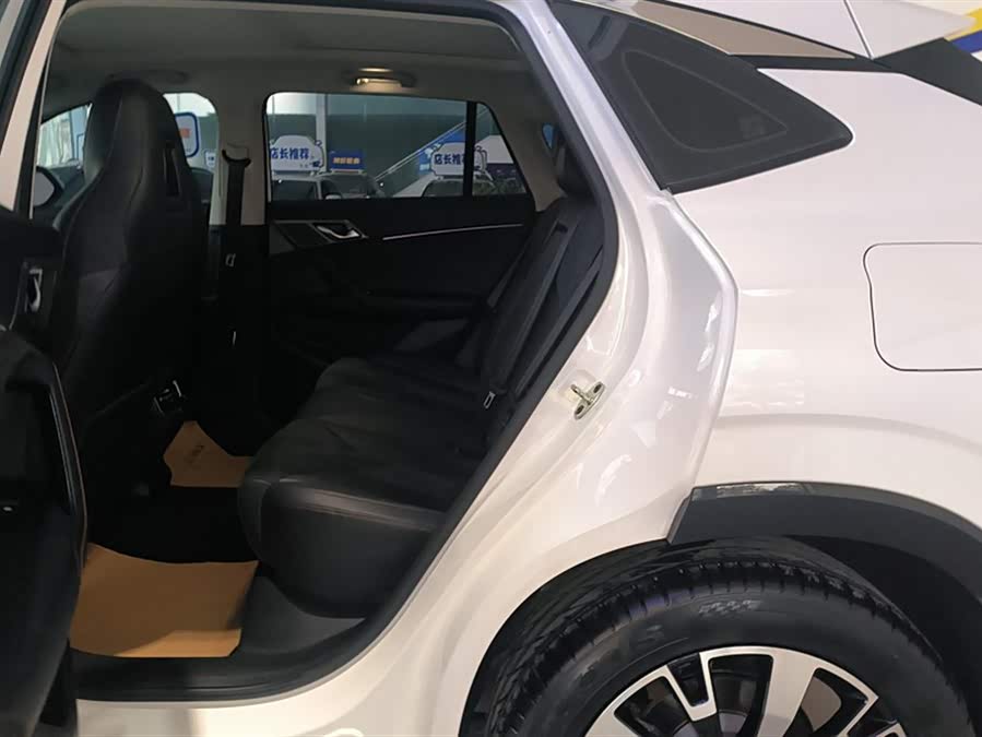 Roewe D5X DMH 2024 imagem de carro #12