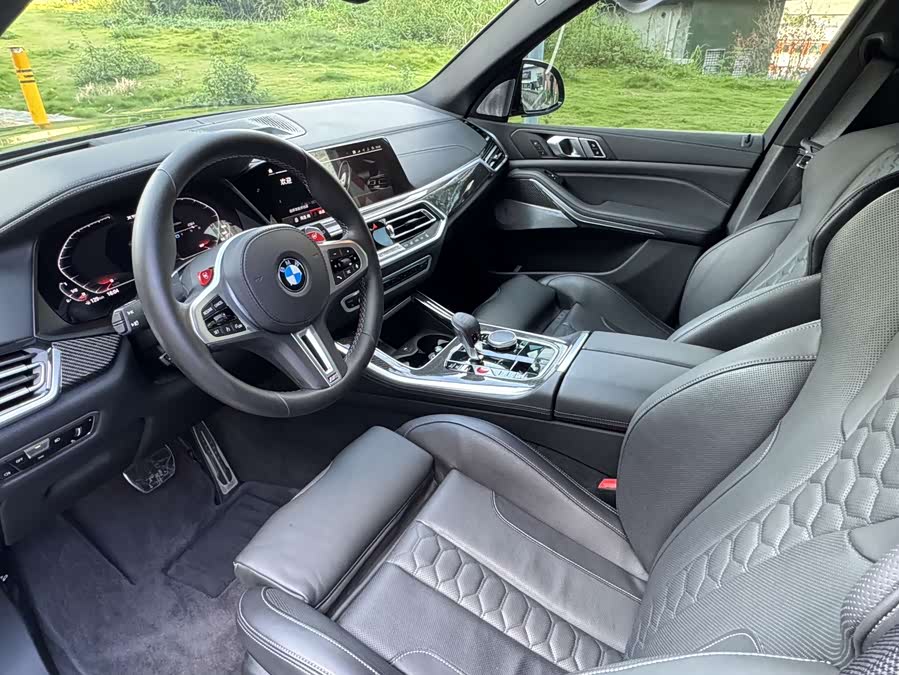 BMW X5 M 2021 car image #12