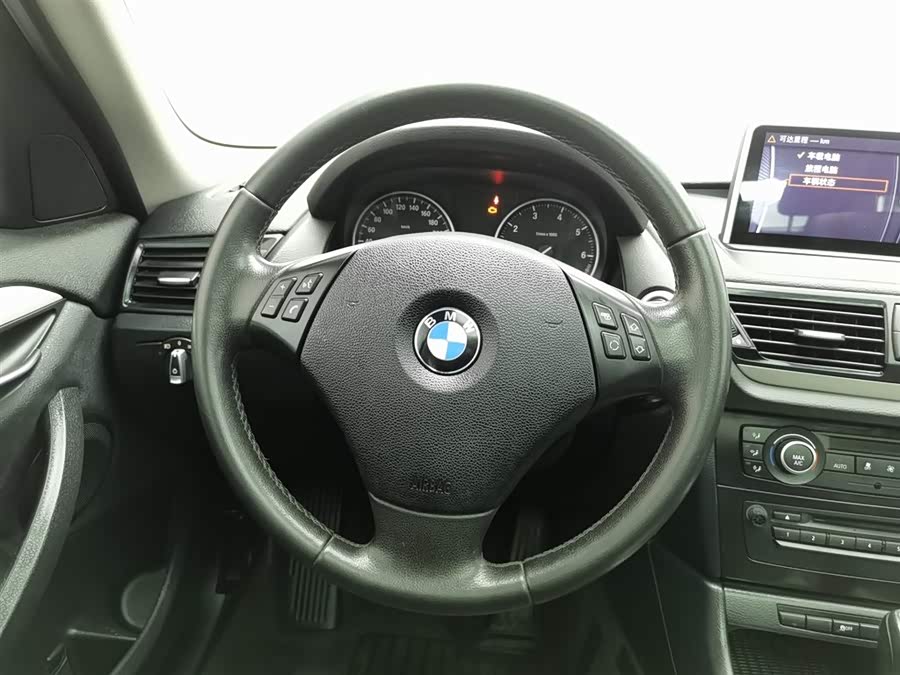 BMW X1 (Imported) 2012 #12 BMW X1 (Imported) 2012 car image #12