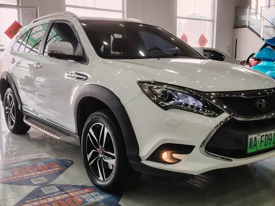 BYD Tang New Energy 2016 immagine di auto #12