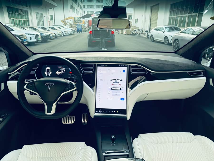 Tesla Model X 2017 #12 Tesla Model X 2017 car image #12