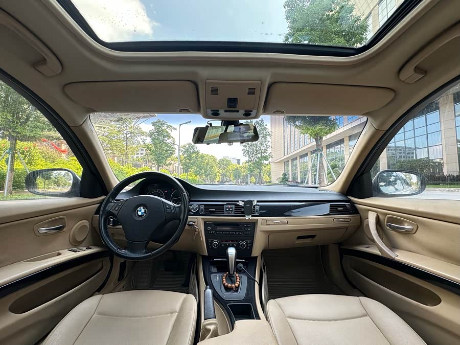 BMW 3 Series (Imported) 2012 изображение автомобиля #12