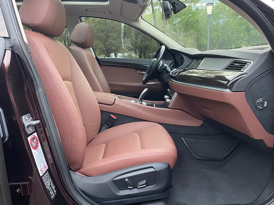 BMW 5 Series GT 2015 #12 BMW 5 Series GT 2015 image de voiture #12