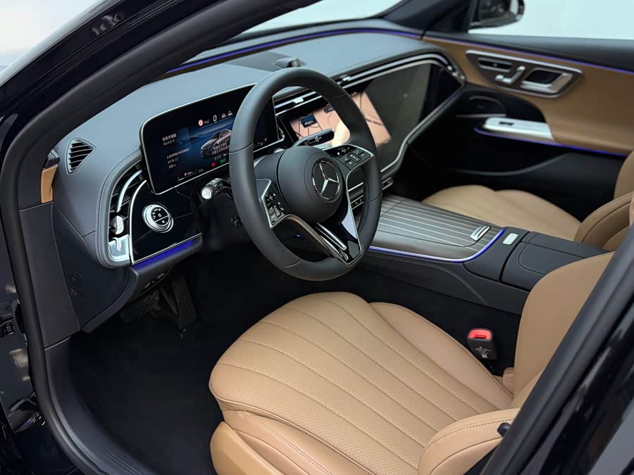 Mercedes-Benz E Class New Energy 2024 car image #12