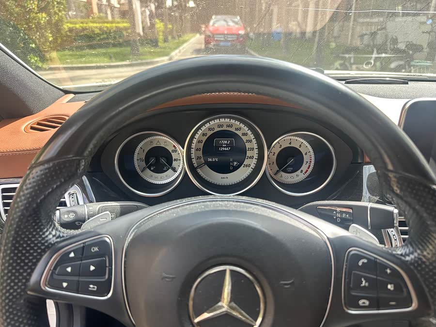 Mercedes-Benz CLS Class 2015 immagine di auto #12