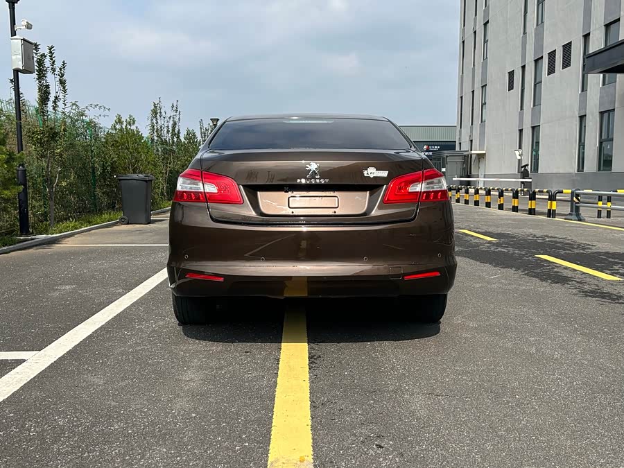 Peugeot 408 2015 #12 Peugeot 408 2015 car image #12