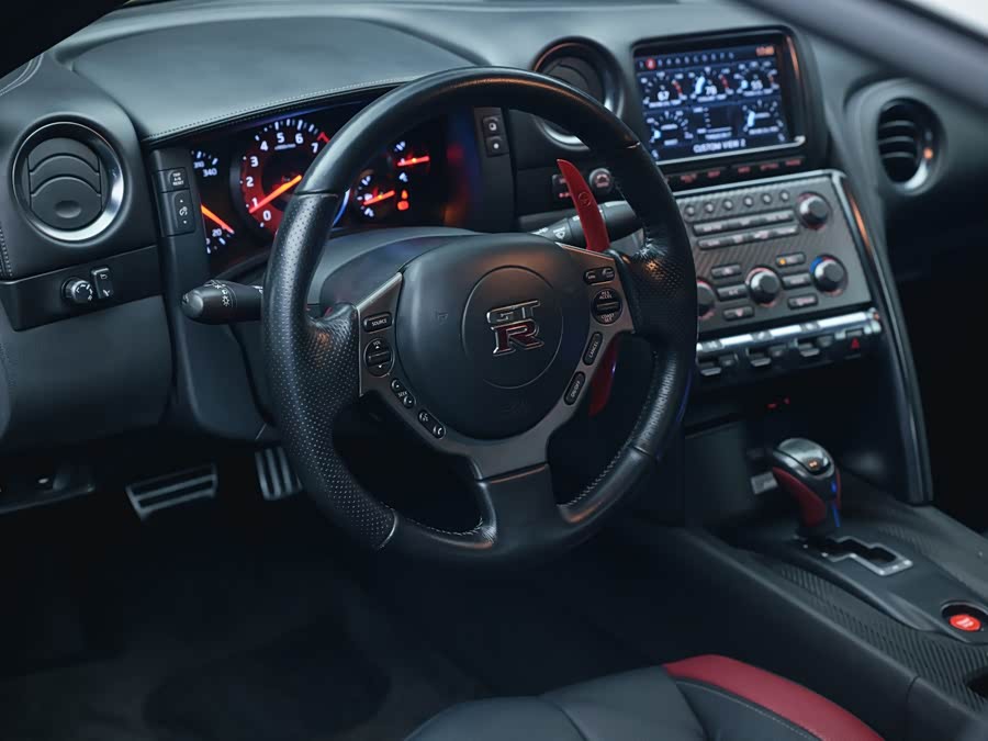 日产 日产GT-R 2012 汽车图片 #12