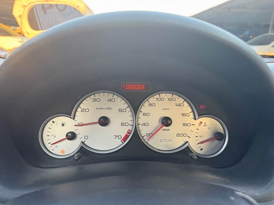 Citroen C2 2013 #12 Citroen C2 2013 صورة سيارة #12