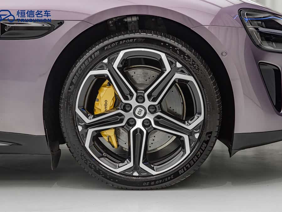 MI SU7 2025 car image #12