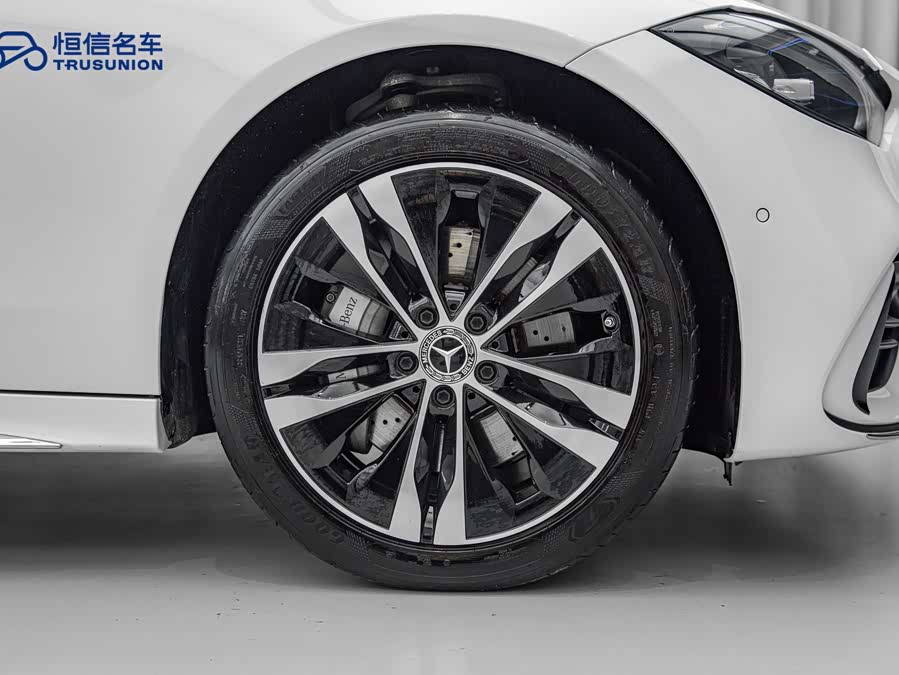 Mercedes-Benz C Class New Energy 2024 صورة سيارة #12