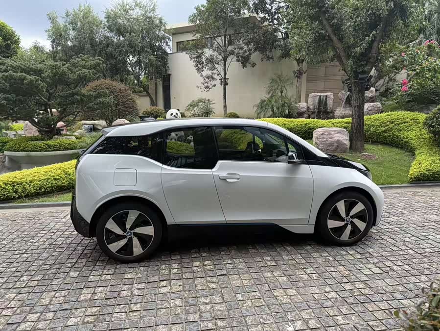 BMW i3 (Imported) 2016 #12 BMW i3 (Imported) 2016 car image #12