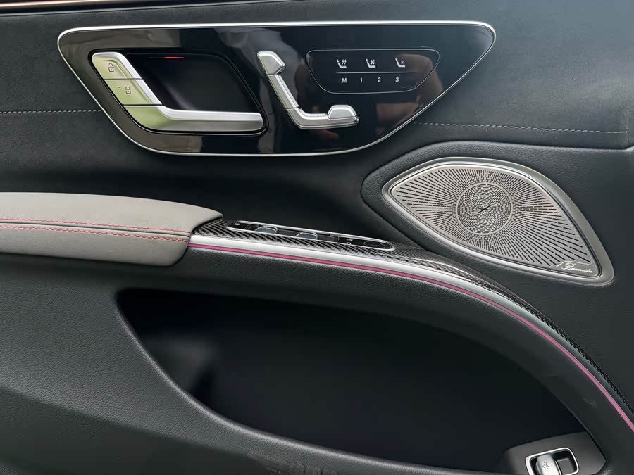 Mercedes-Benz EQS AMG 2025 #12 Mercedes-Benz EQS AMG 2025 car image #12