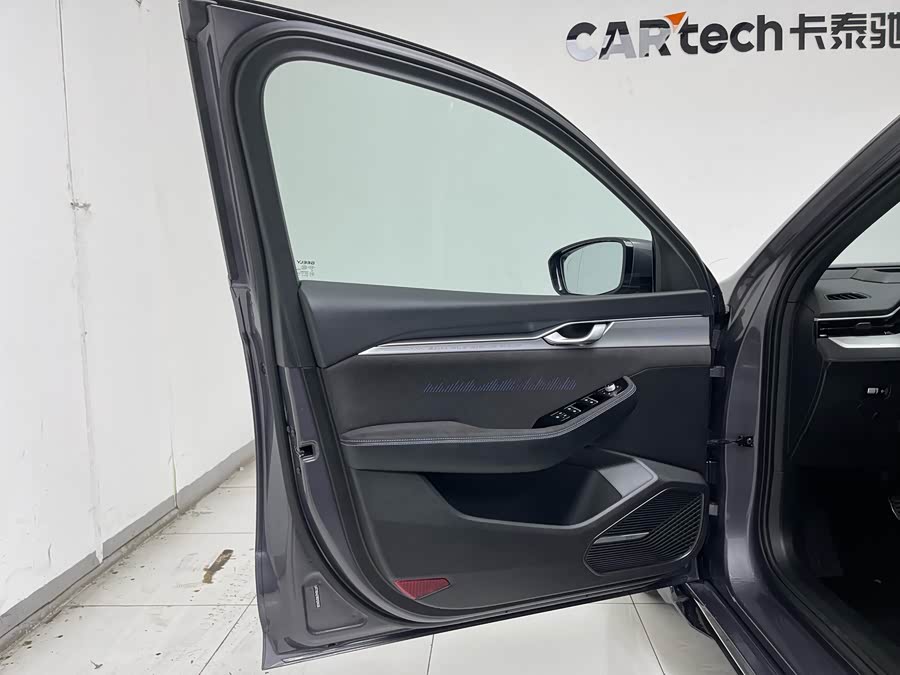 GEELY Monjaro MHEV 2024 #12 GEELY Monjaro MHEV 2024 immagine di auto #12