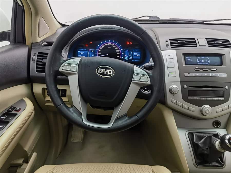 BYD S6 2013 #12 BYD S6 2013 image de voiture #12