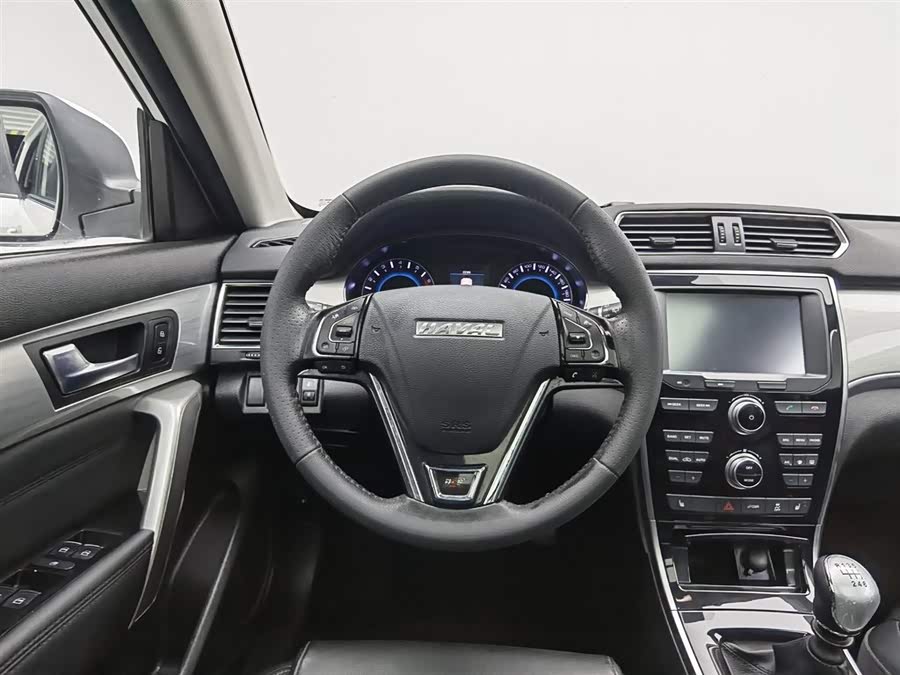 Haval H2 2017 car image #12